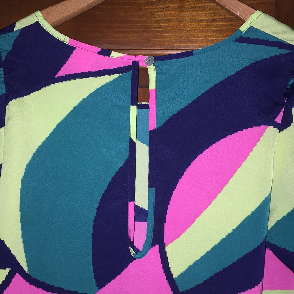 Bright Color Pattern Dress - Picture 5 of 5